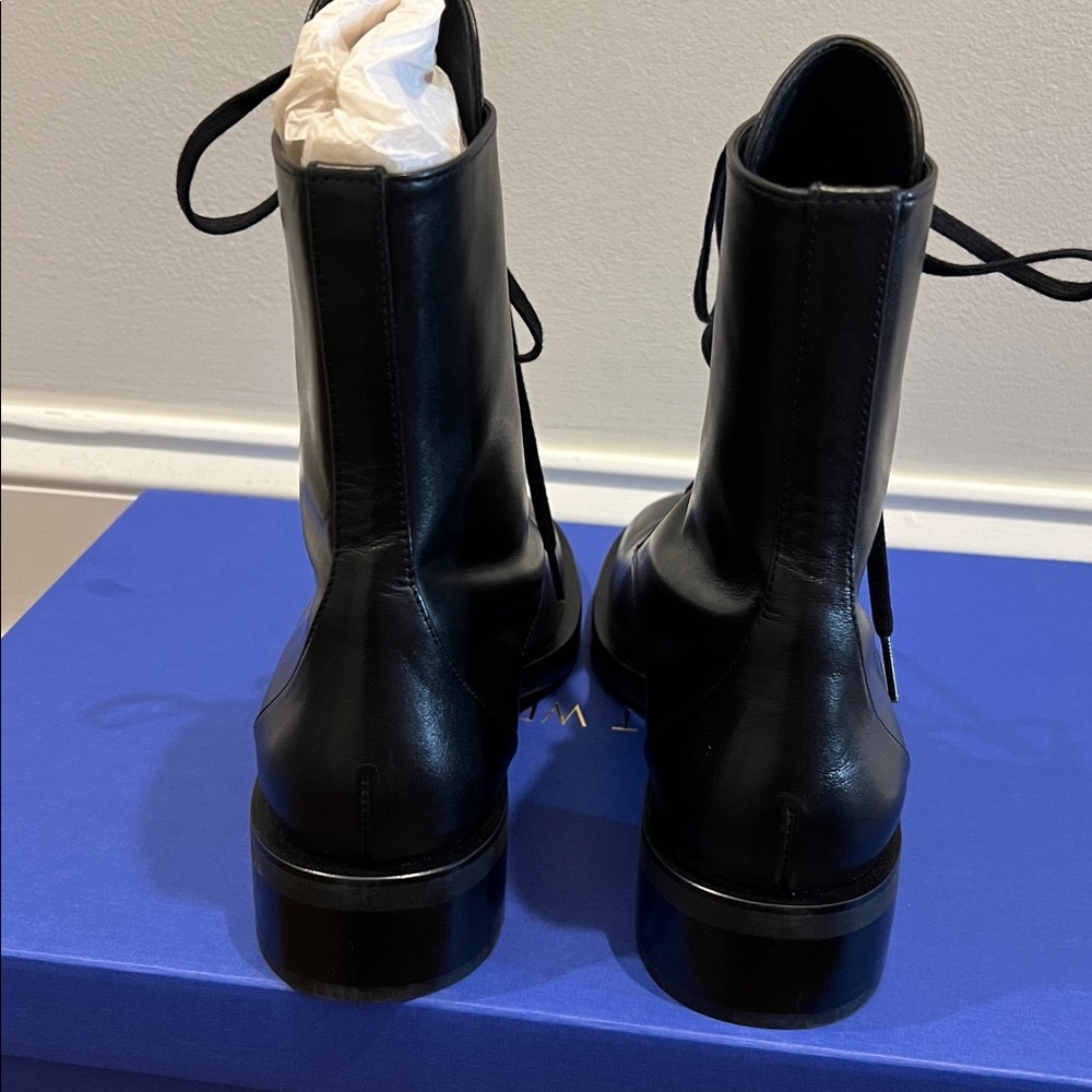 Stuart Weitzman Sondra Black Leather Lace-Up Boots 10 AA Narrow! - Picture 2 of 6